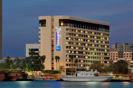 Radisson Blu Hotel, Dubai Deira Creek